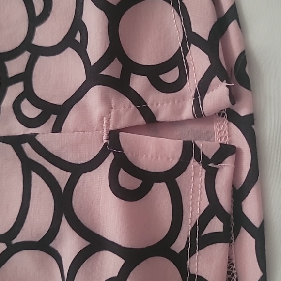 Hello Kitty Skirt - Picture 3 of 3